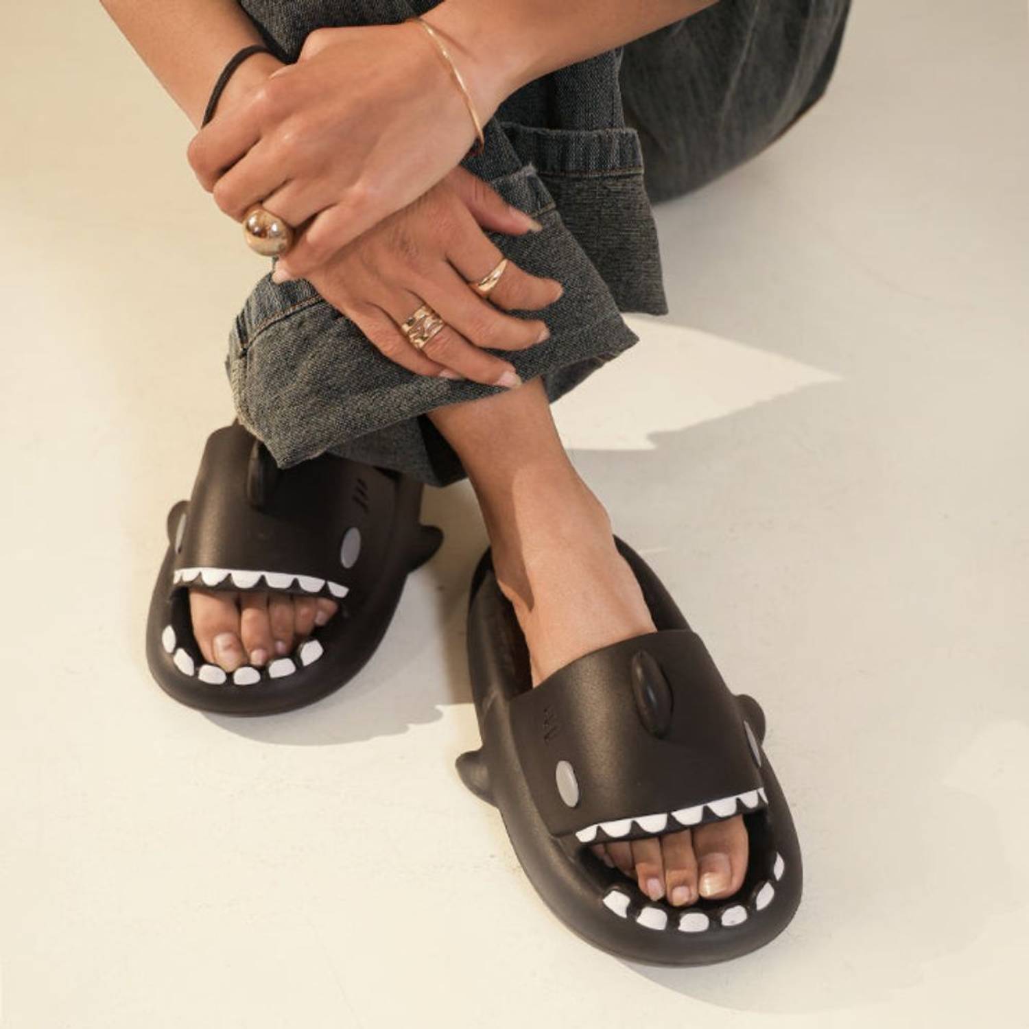 Loox.In Men Black Slippers - Image 3