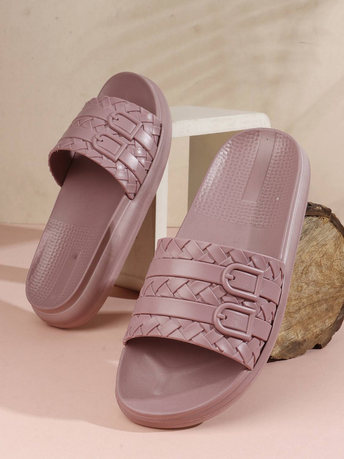 TWIN TOES Women Slides