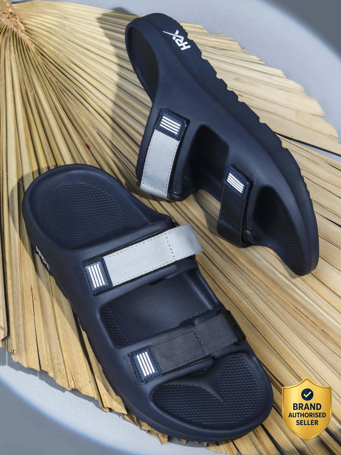 Image of HRX by Hrithik Roshan Men Clogs