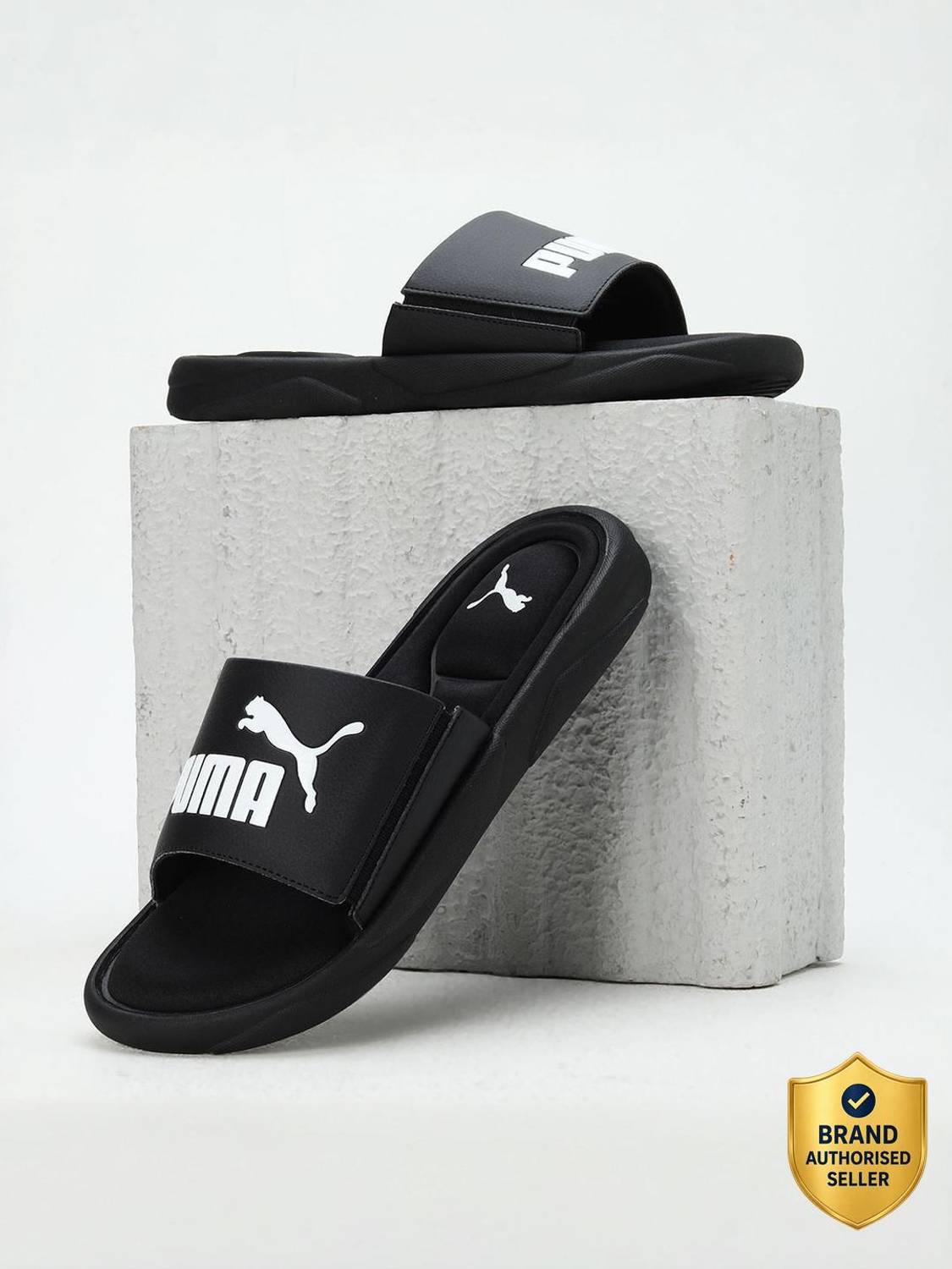 PUMA Men Royalcat Memory Foam Slides Black - Image 1