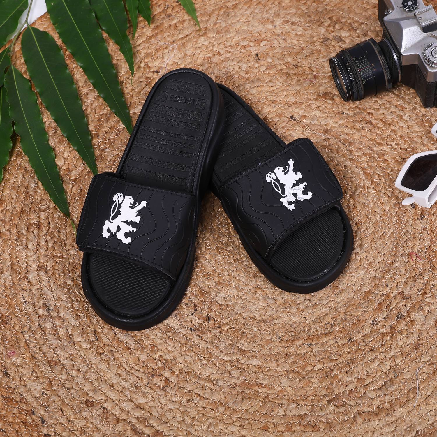 STYLE HEIGHT Men Black Slides - Image 3