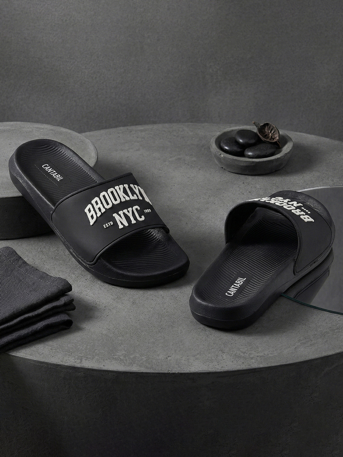 Image of CANTABIL Men Solid Casual Slides