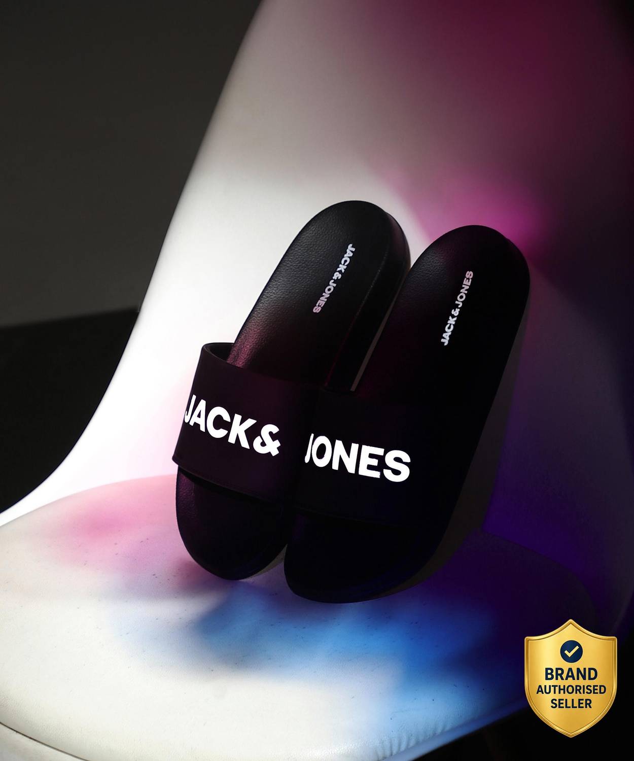 JACK & JONES Men Black Slides - Image 1