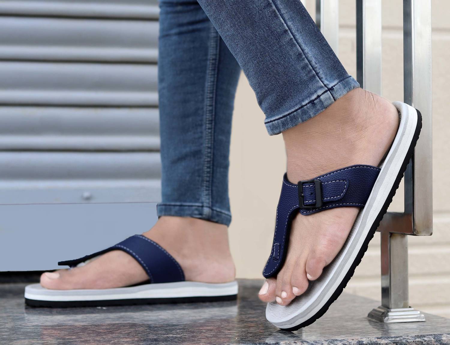 aadi EVA Ultralightweight Men Slippers - Image 2