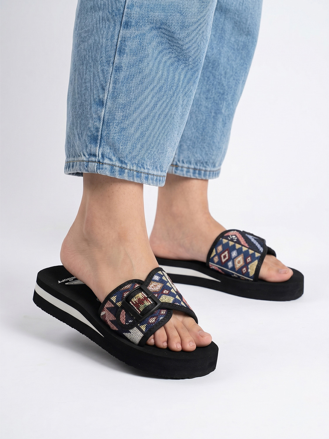 Image of DUOSOFT Women Doctor|Orthopedic|Lightweight|Antiskid Non Slip Slippers