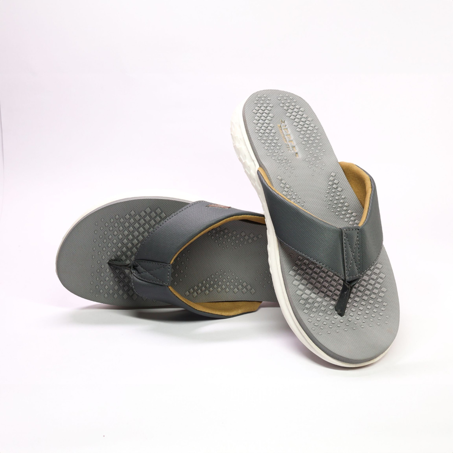 Image of ZIPPERS Men Flip Flops