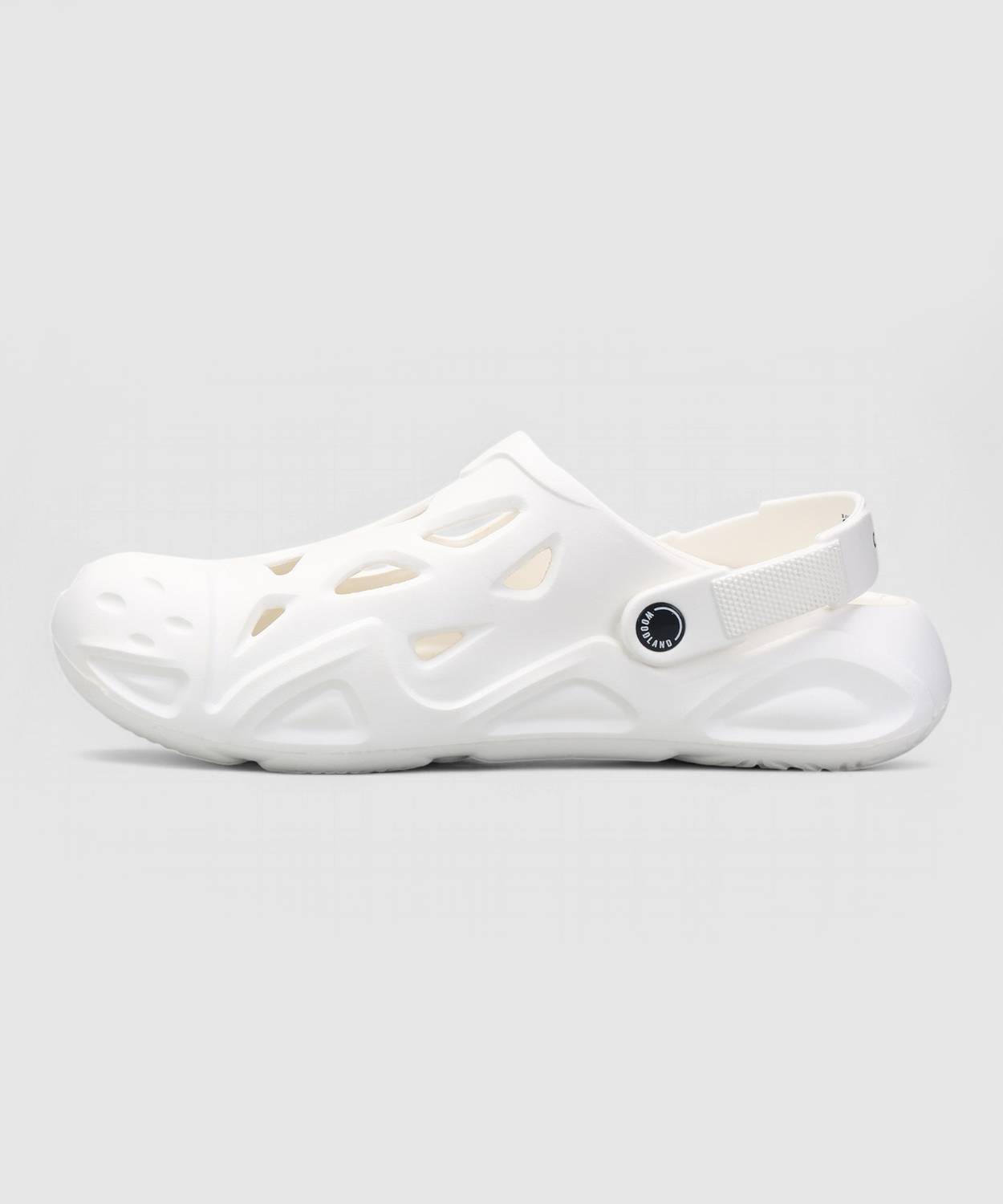 WOODLAND Men Lightweight Cushioned Slides - Image 3