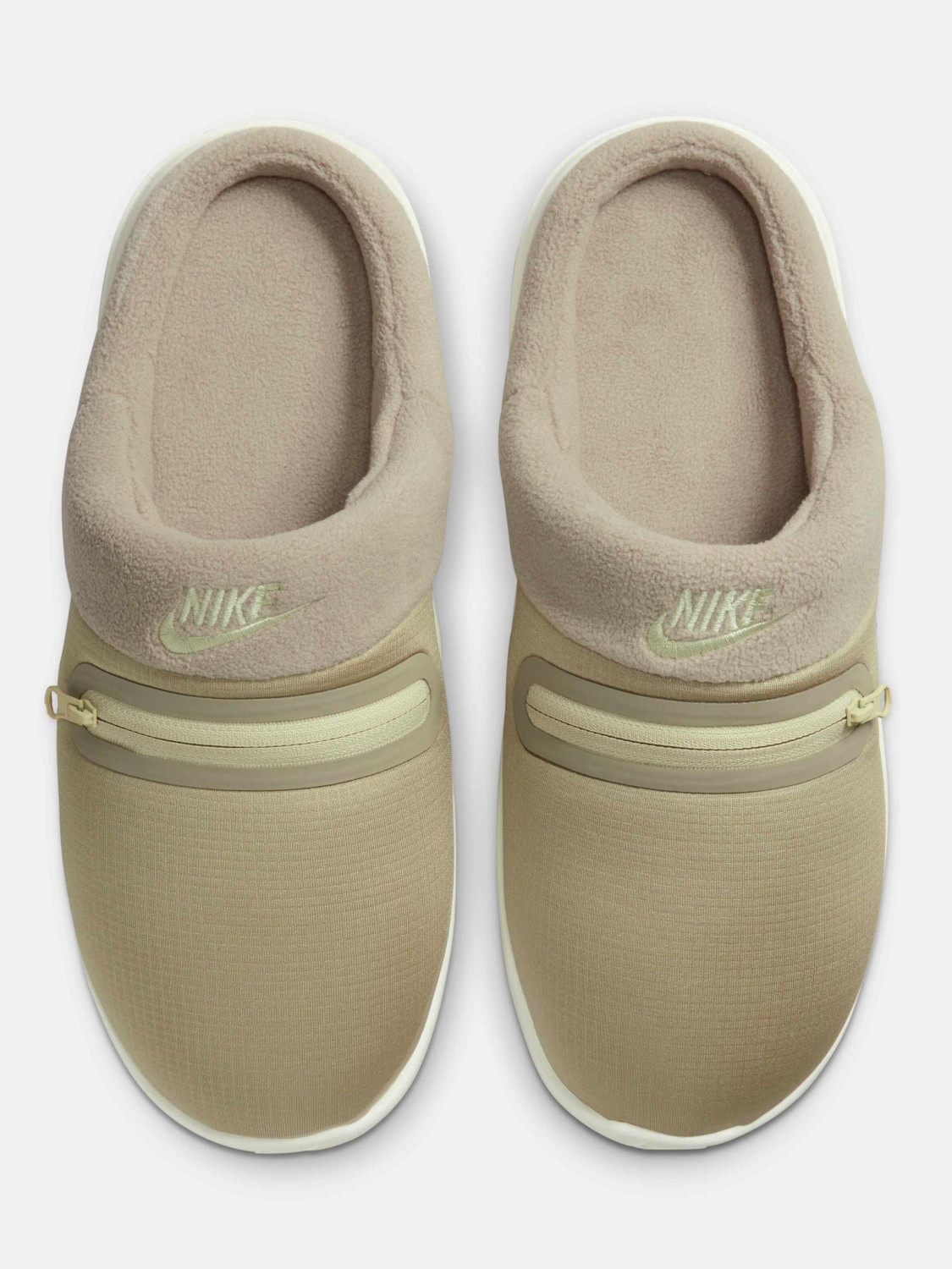 Image of NIKE Men Slides (Black, 8)