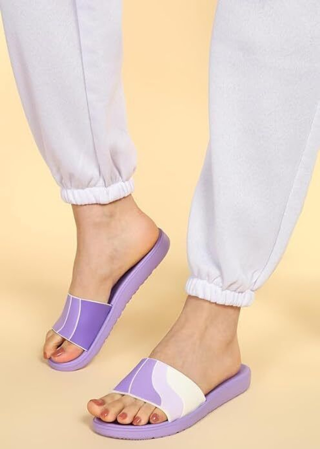 Image of Paragon Women Women Slides Trendy Fashionable Comfortable Daily Wear Stylish Slip-on Flats Slides
