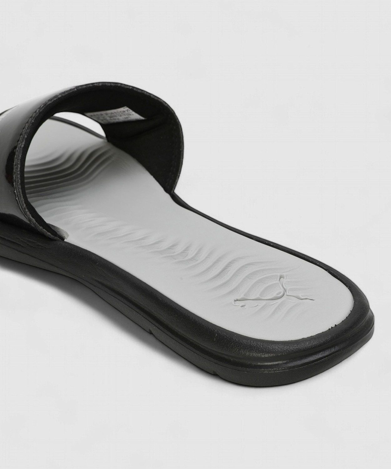 Image of PUMA Women Silvia V4 Slides