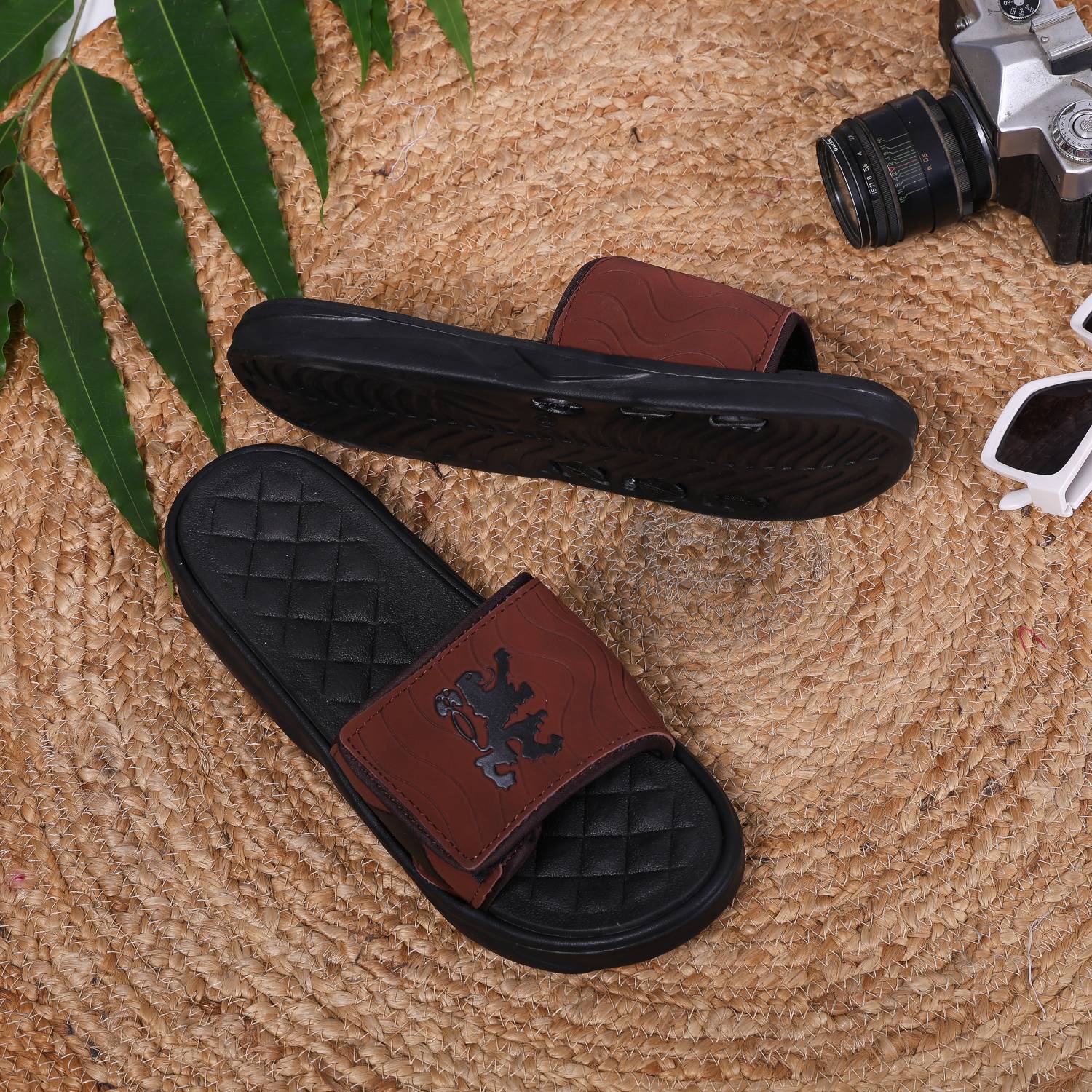 STYLE Men Brown Slides - Image 2
