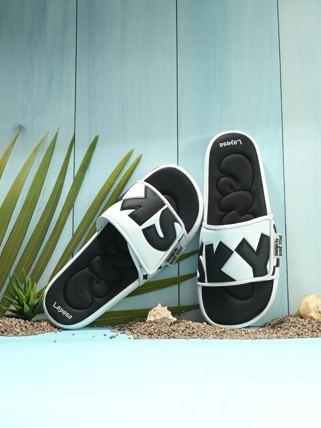 Layasa Men Black Slippers - Image 1