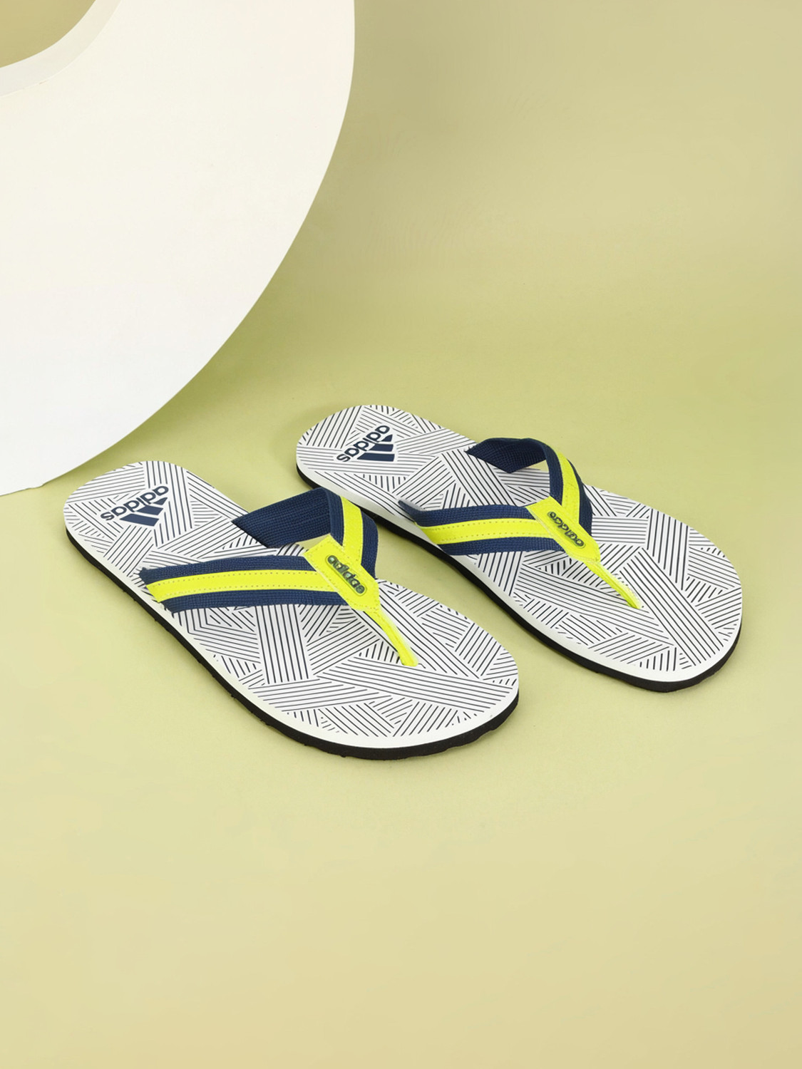 Image of ADIDAS Men Hurtle M Flip Flops