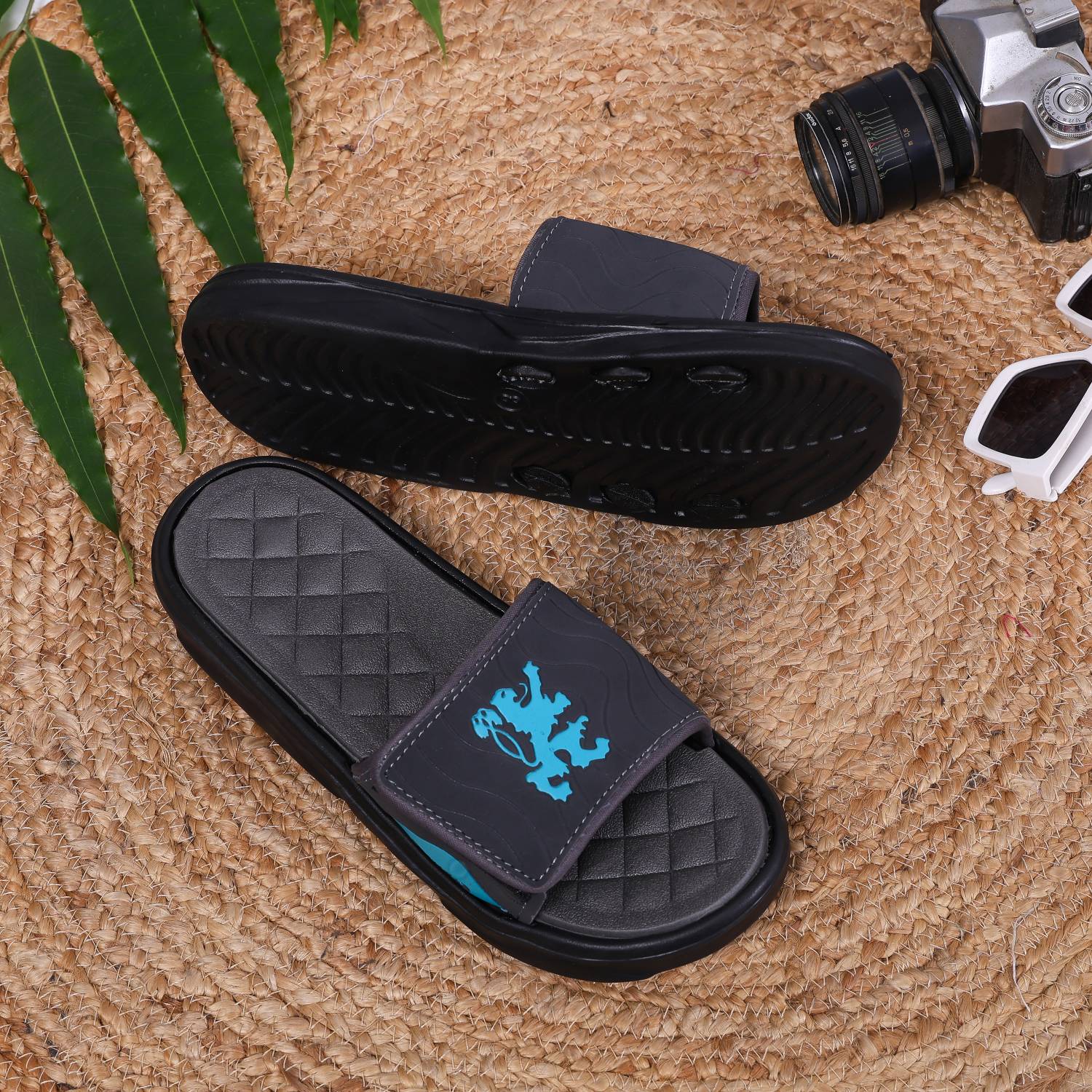STYLE HEIGHT Men Slides Gray - Image 2
