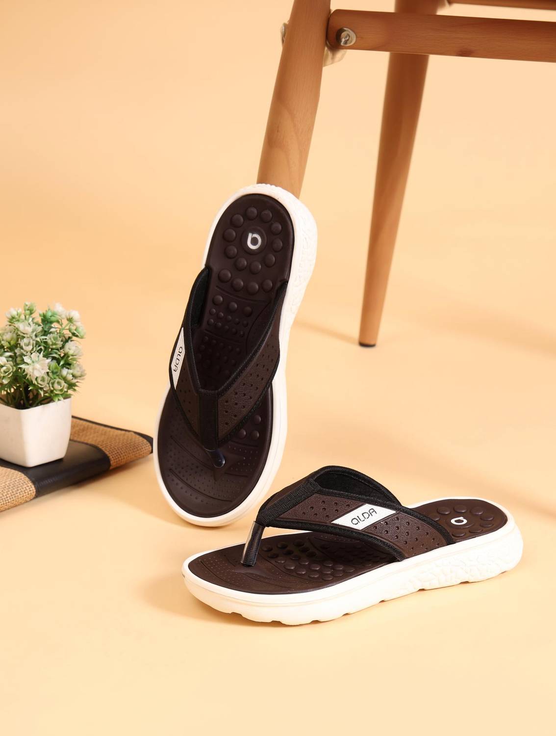 Alda Men Synthetic|Lightweight|Comfort|All Seasons|Trendy|Outdoor|Slipper Men Flip Flops Slippers