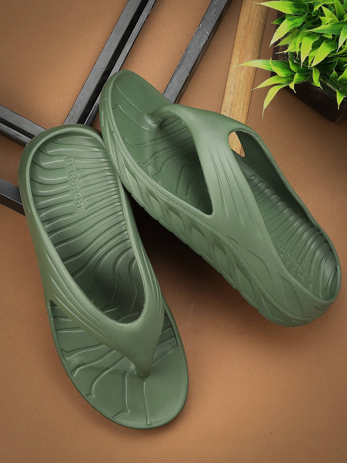 BERSACHE Men Slides