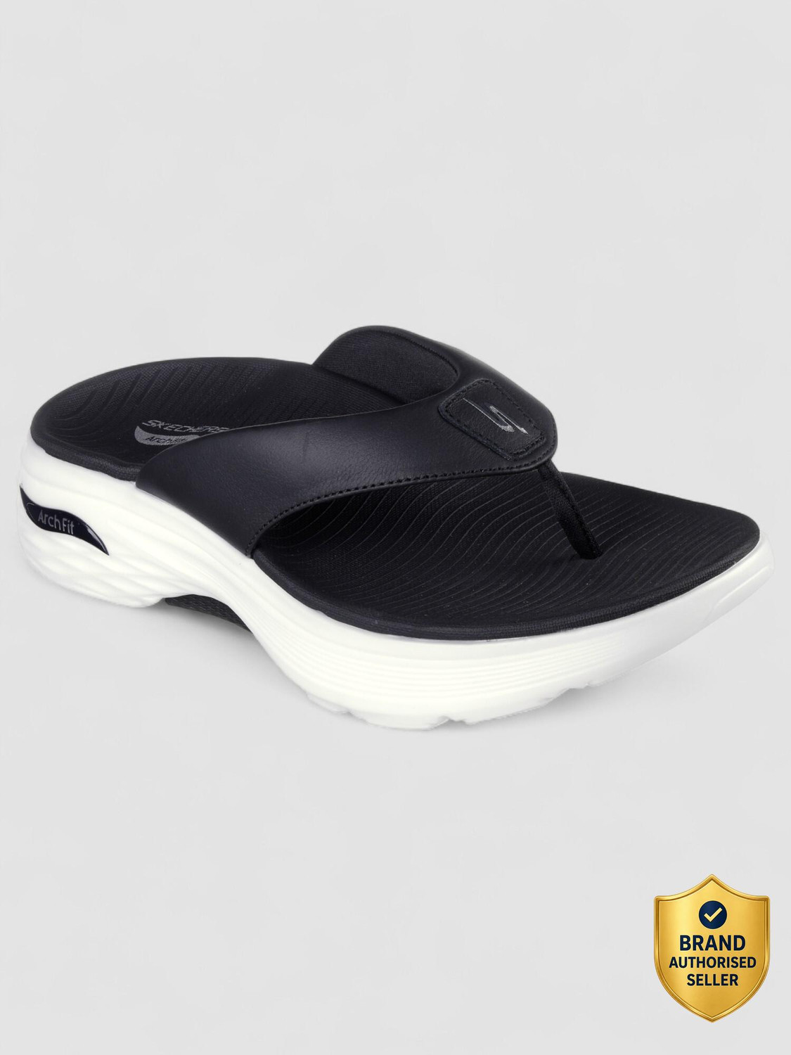 Image of Skechers Men MAX CUSHIONING ARCH FIT PRIME Flip Flops