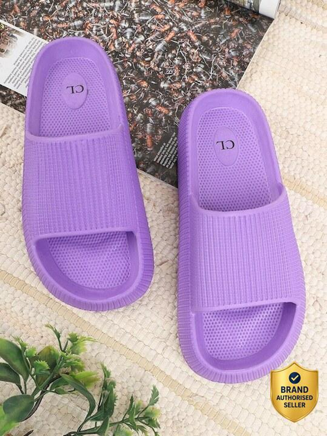 Image of CARLTON LONDON Women Women's Lightweight and comfortable Textured Slides Flip Flops