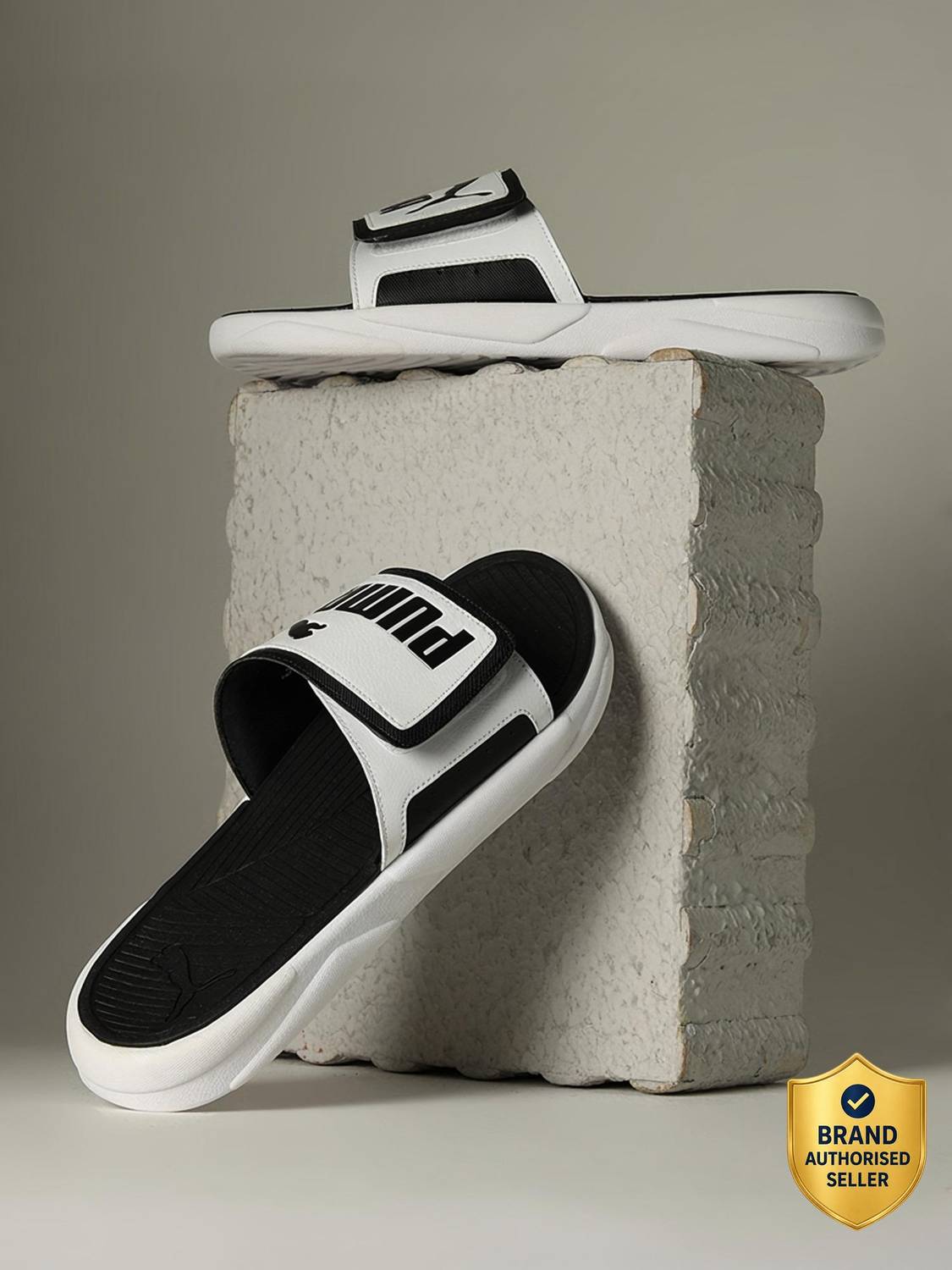 PUMA Royalcat Comfort Slides