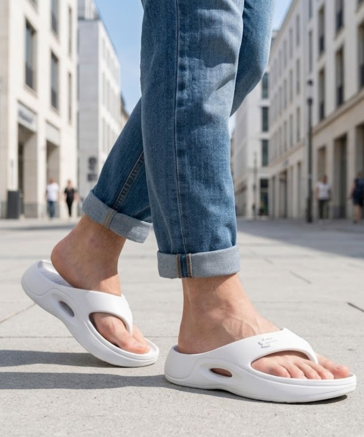 Image of Footwin Men Flip Flops (White, 9)