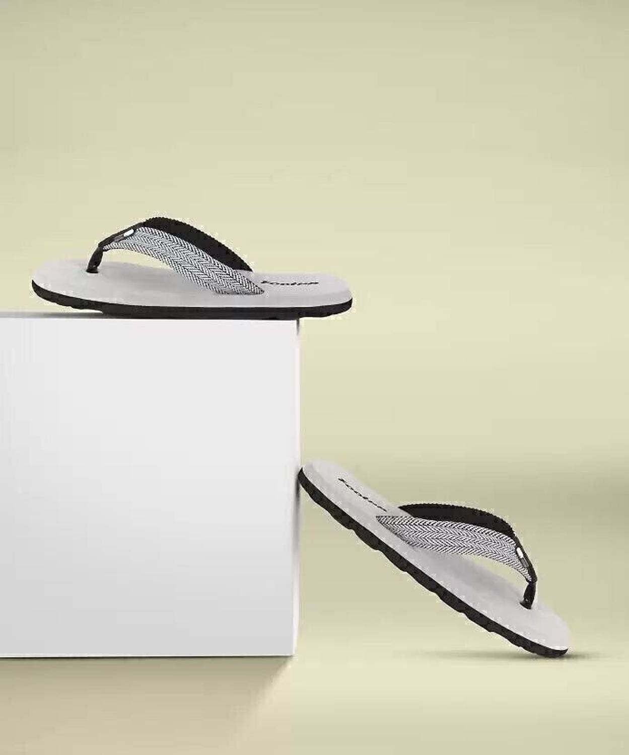 FOOT UP Men 2 Pair Slippers - Image 3