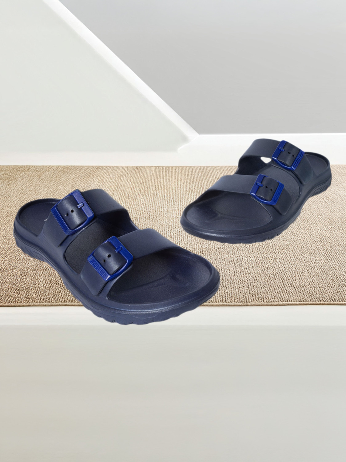 Image of WOODLAND Men Lightweight Comfortable Gym Use Flexible Slippers