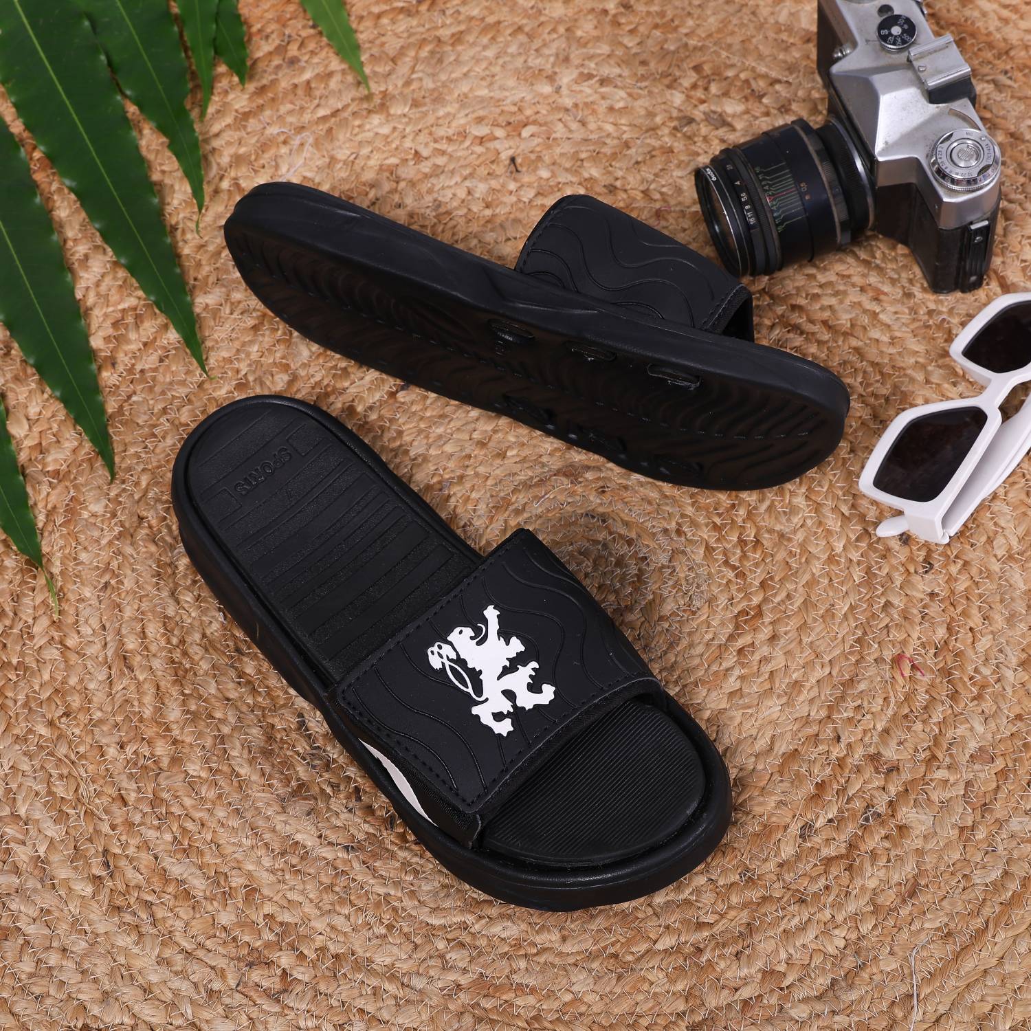 STYLE HEIGHT Men Black Slides - Image 2