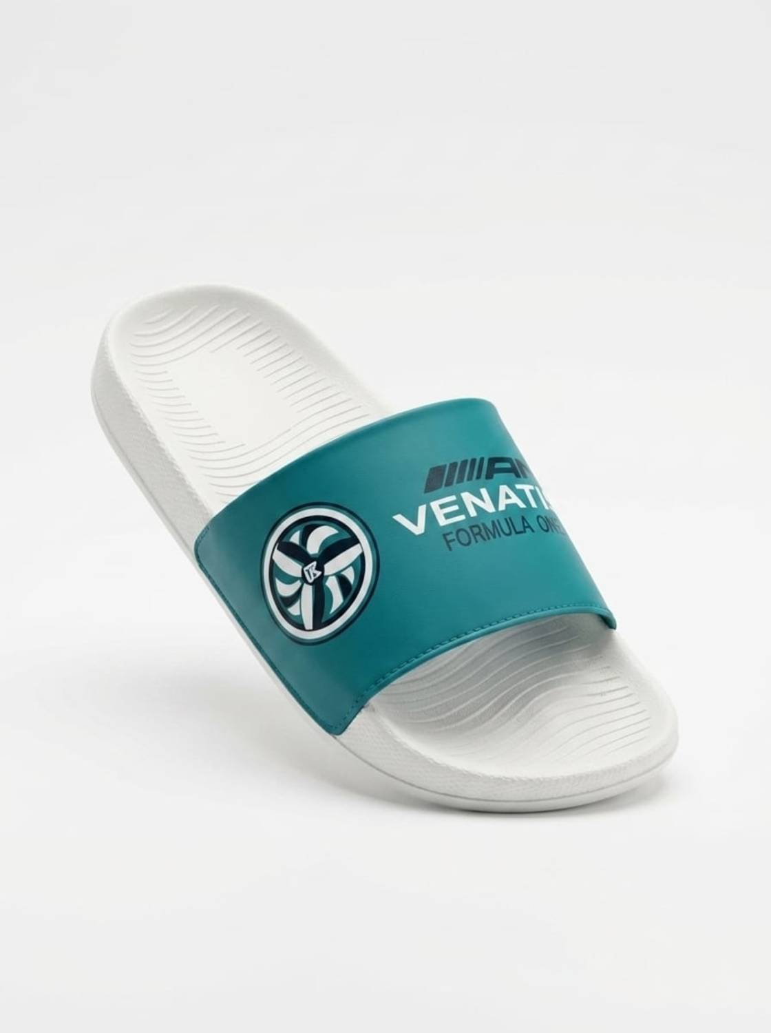 VENATION Men Slides Multicolor - Image 2