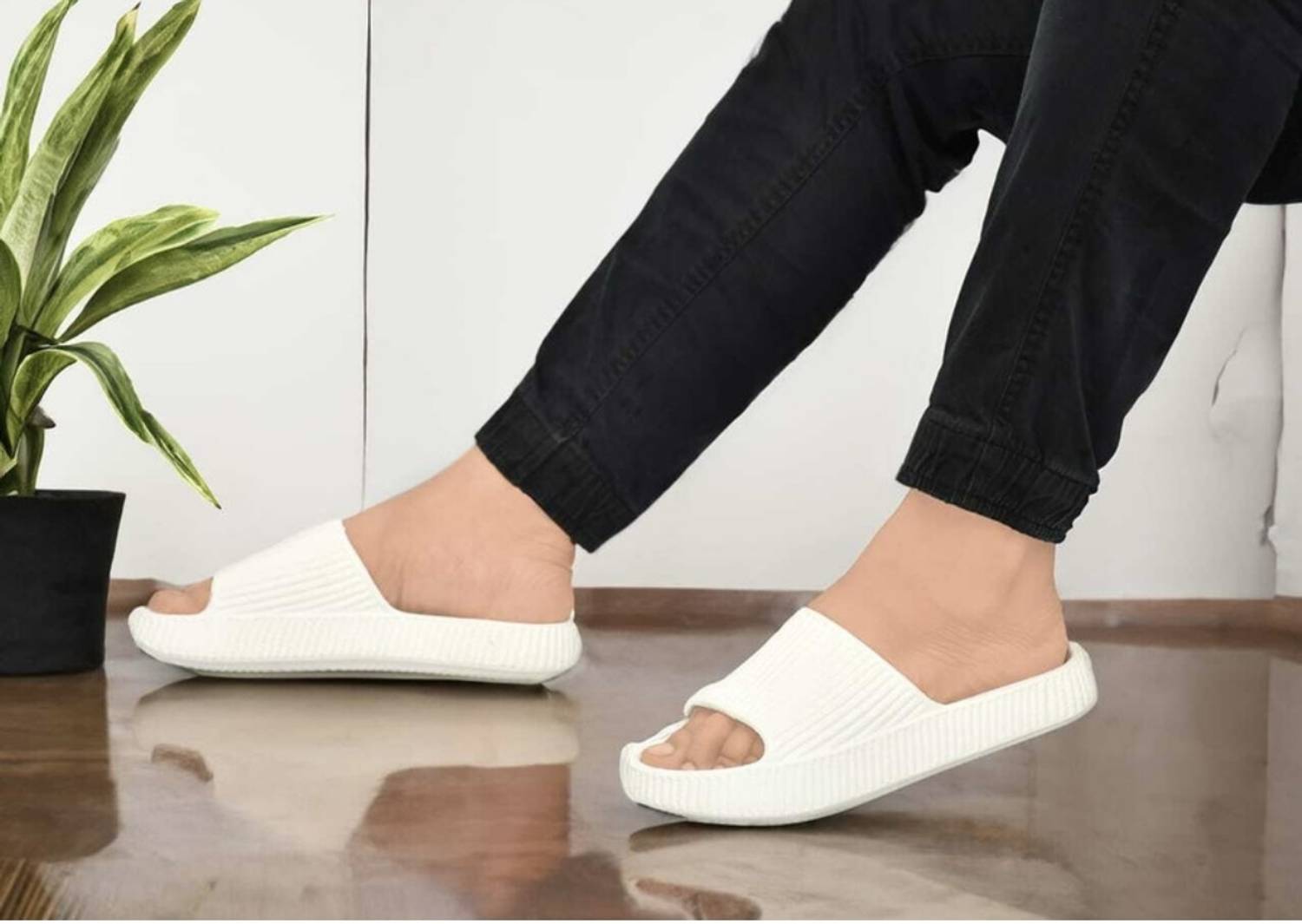 Dee Rook Men White Slippers - Image 2
