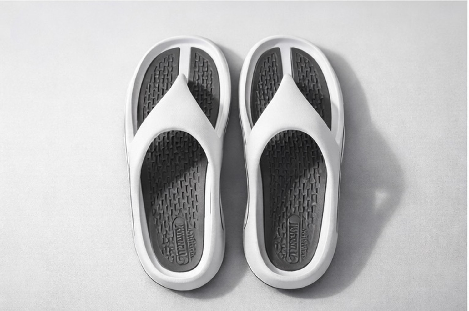 Image of VOOLIO Men Flip Flops
