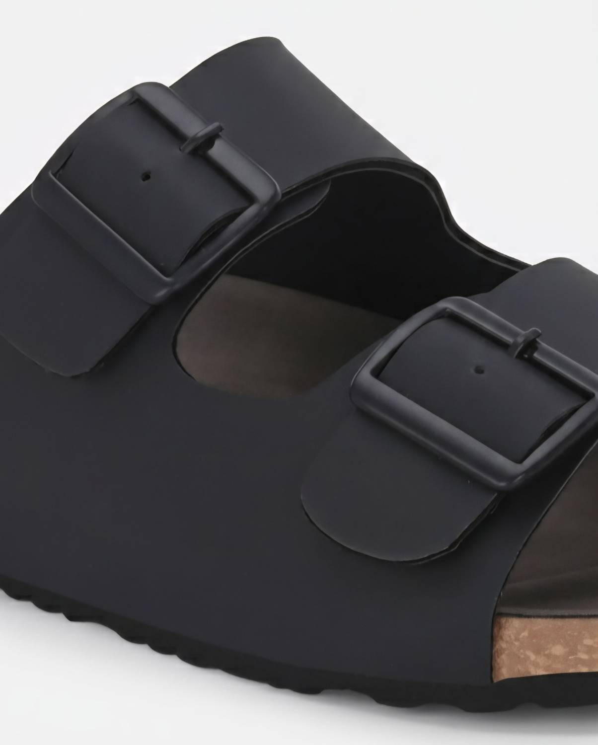 JACKLOOSTEPS Men Slippers Black - Image 4