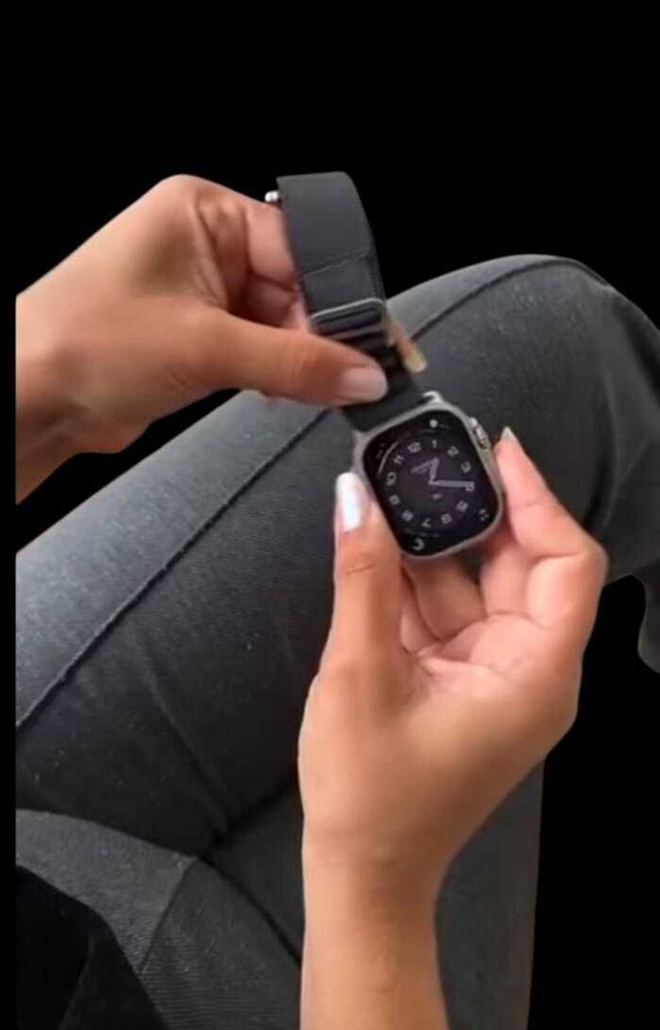 RKLS T800 Ultra Smartwatch Black - Image 3