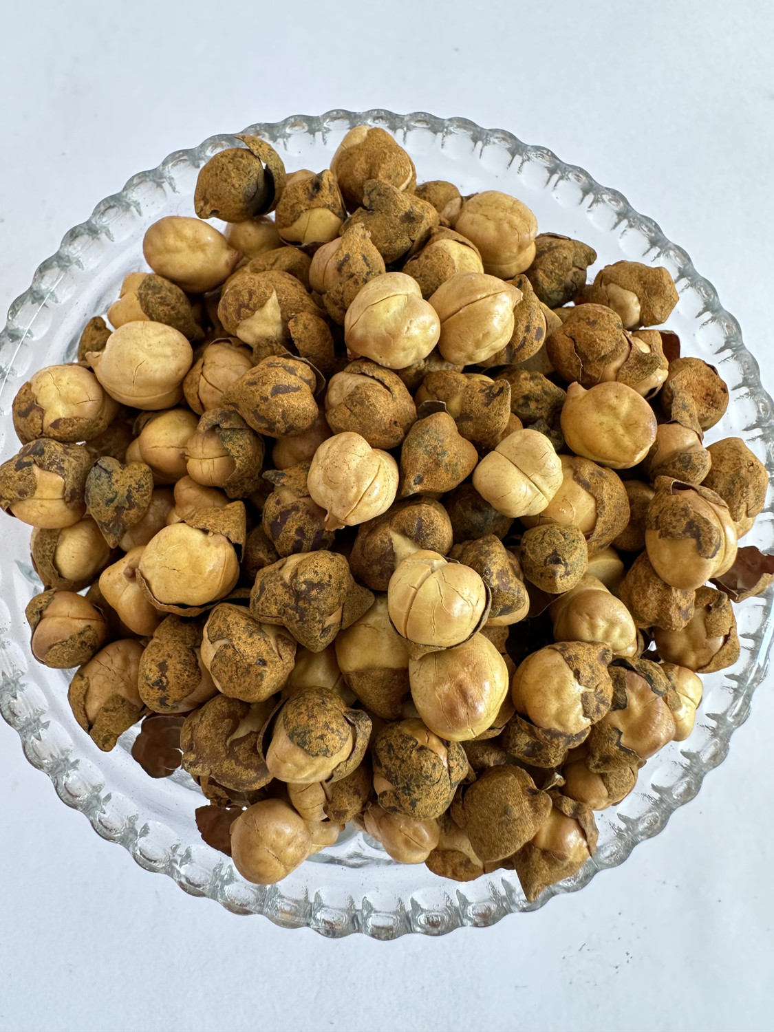 Image of BR CART Whole Salted Roasted Bhuna Chana (Desi Roasted Chickpeas) | Desi Sika Chana Chana