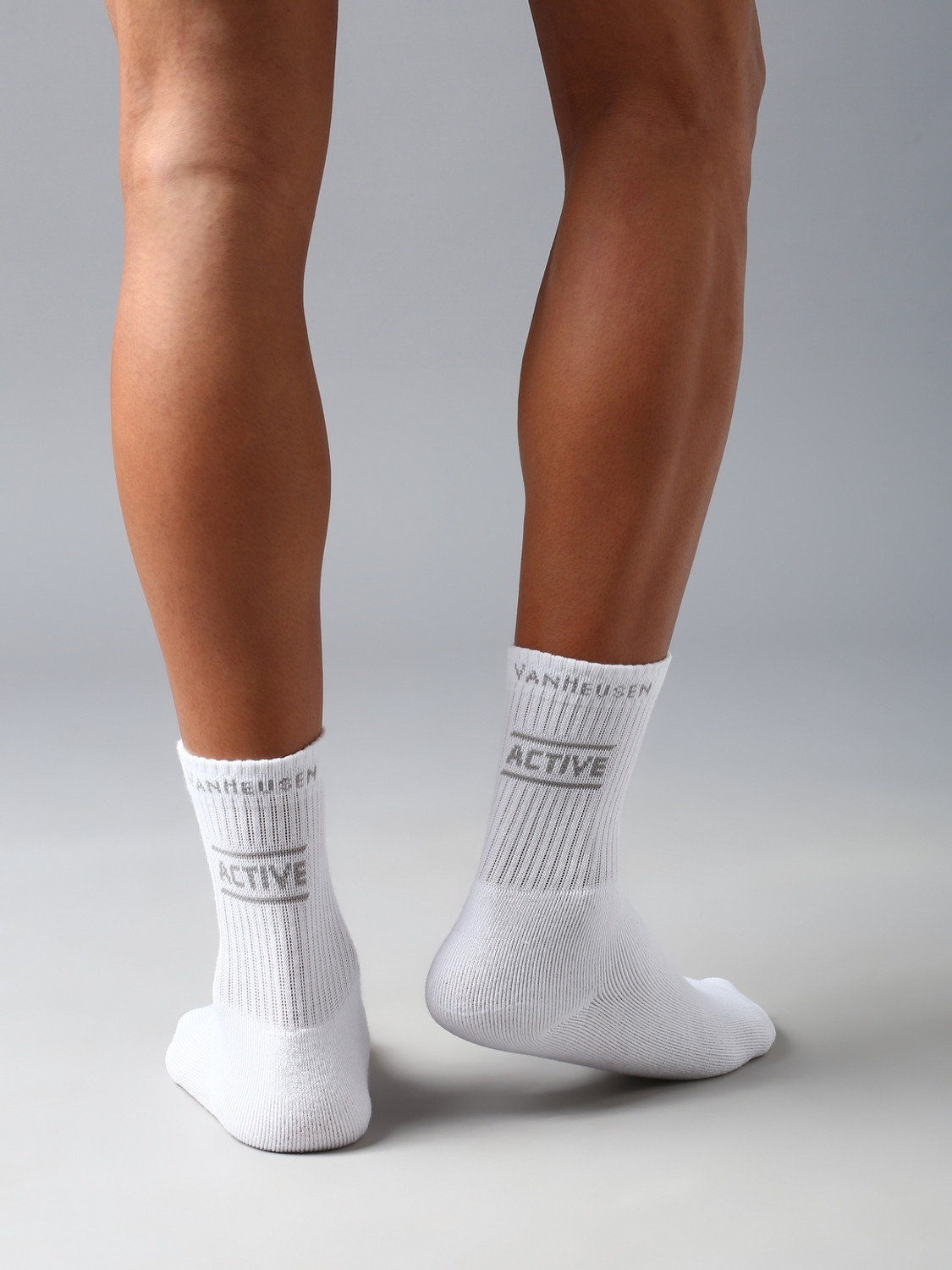 Image of VAN HEUSEN Men Calf Length