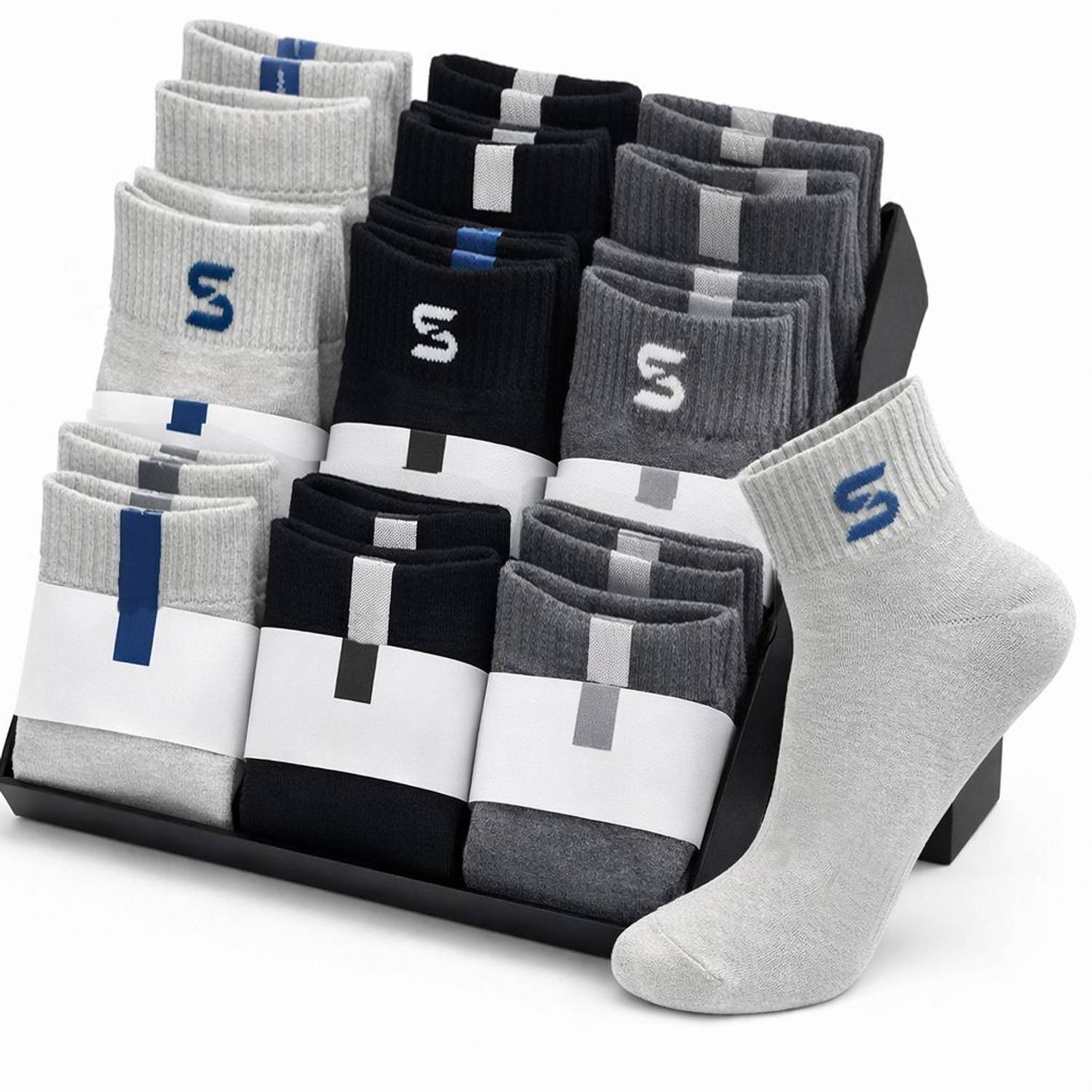 AARVI Men Solid Calf Length