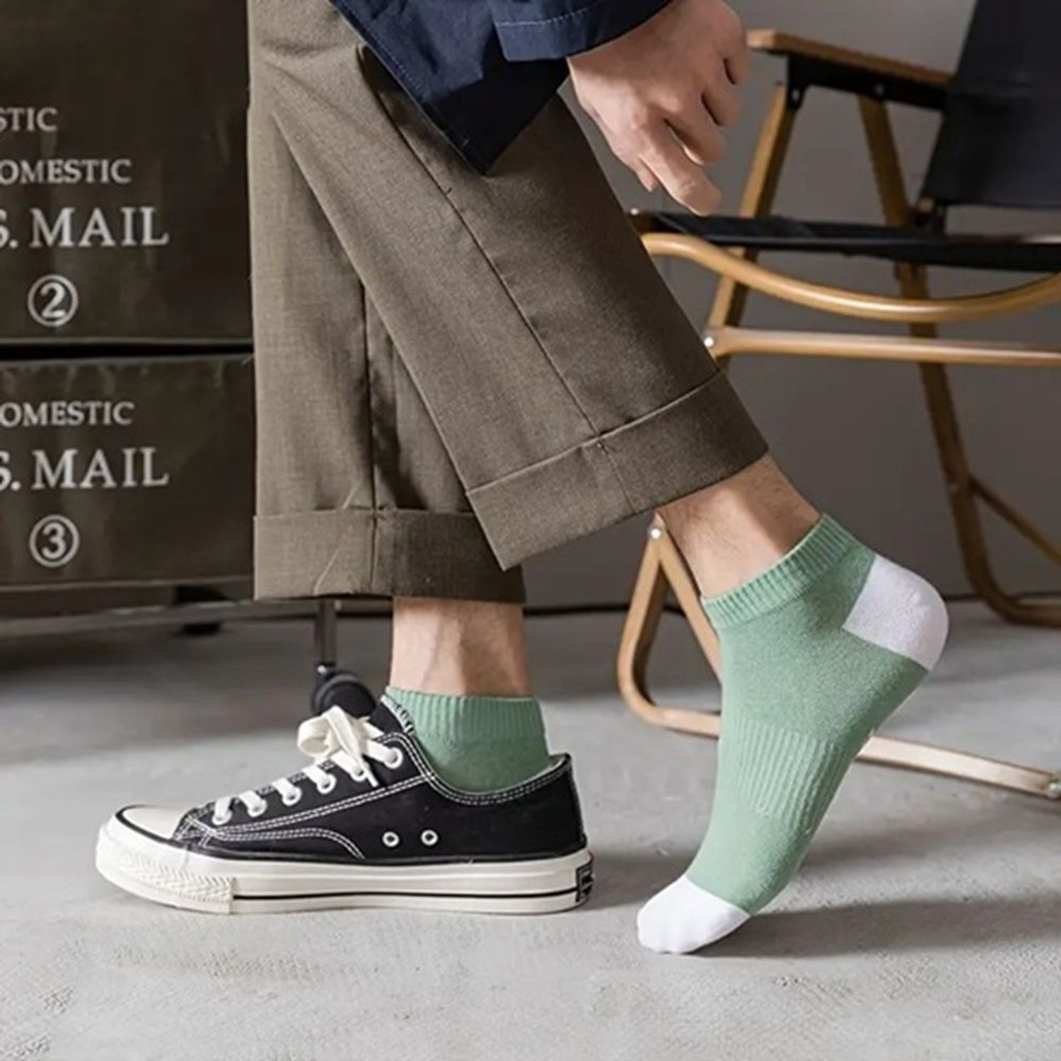 Image of AOLTURI Men Solid Ankle Length