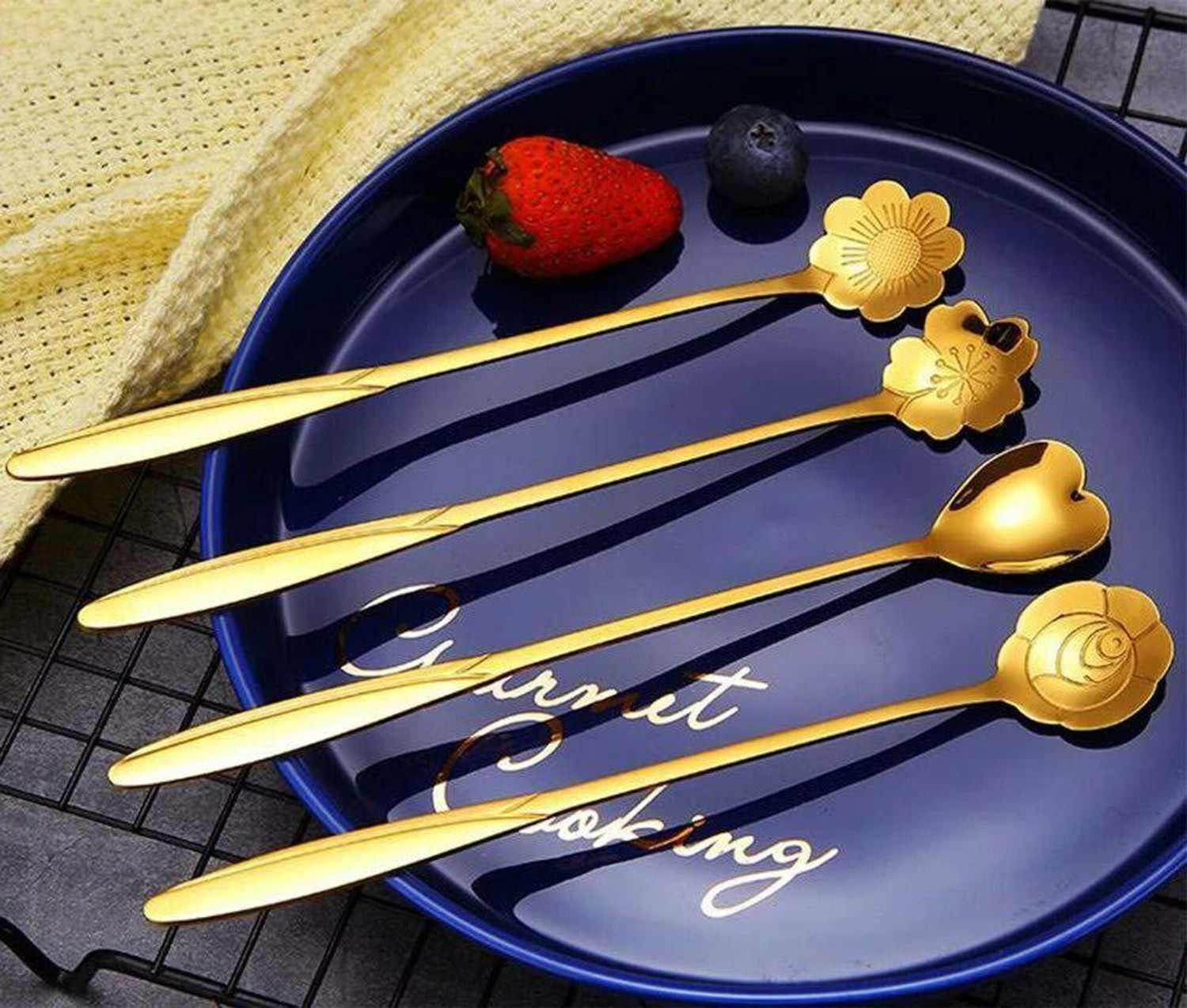 Image of Niralasa Saz bag, golden spoon (pack of 13) Steel Coffee Spoon Set