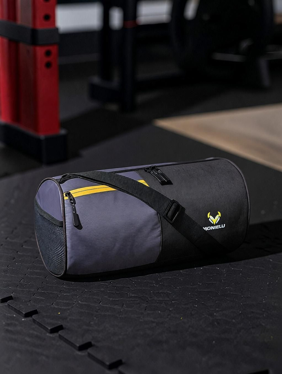 Image of MONVELLI HYBRID DUFFLE BAG (Black, Kit Bag)