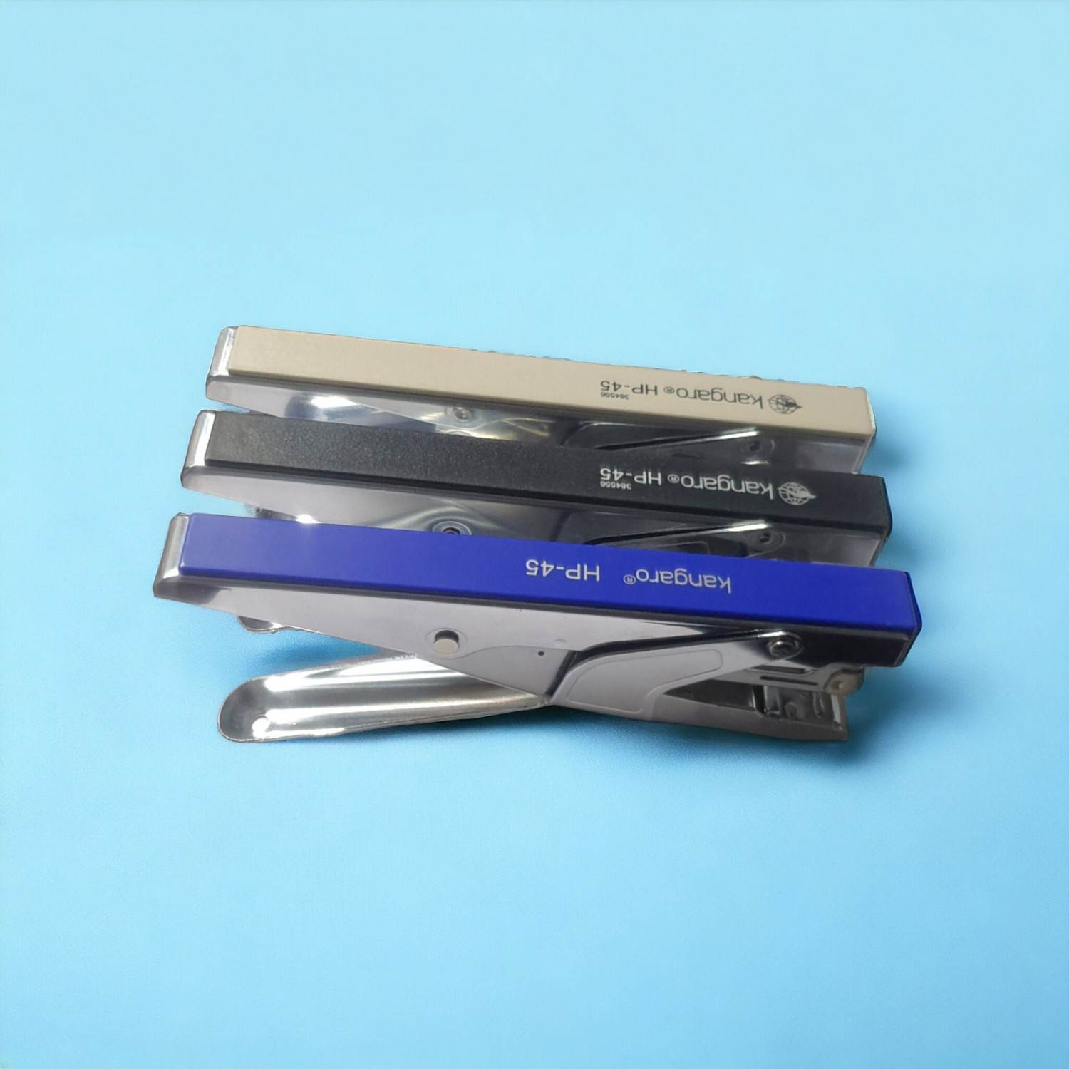 Image of Kangaro HP-45 STAPLER PACK OF 1 Manual (RANDOM COLOR) 24 /6, 26 /6 Round Edge Stapler