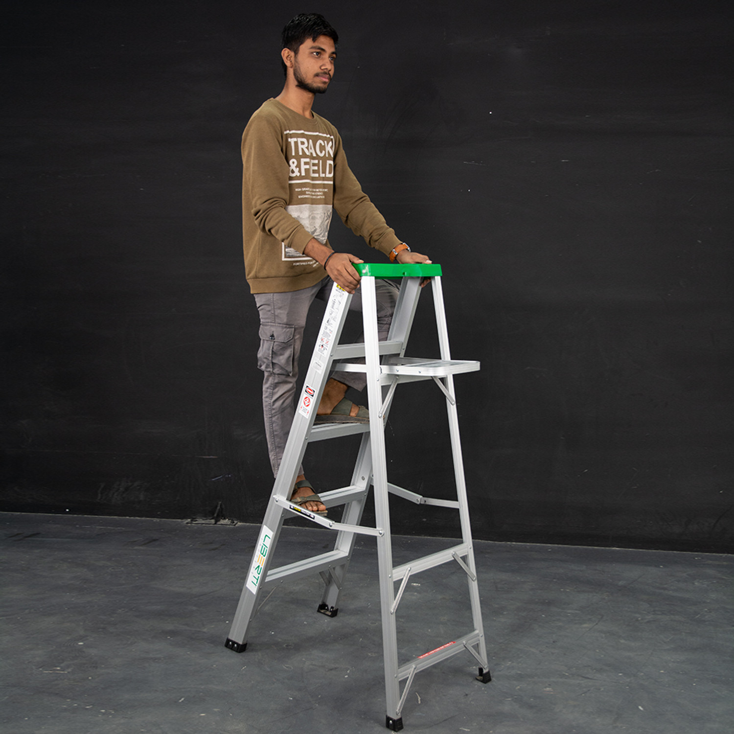 Image of LIBERTI 4 Step Ladder for Home | 5ft | Foldable with Anti Slip Steps Aluminium Ladder