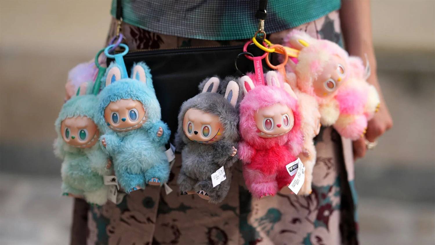 BooBum Pop Mart Labubu The Monsters Big into Energy Series