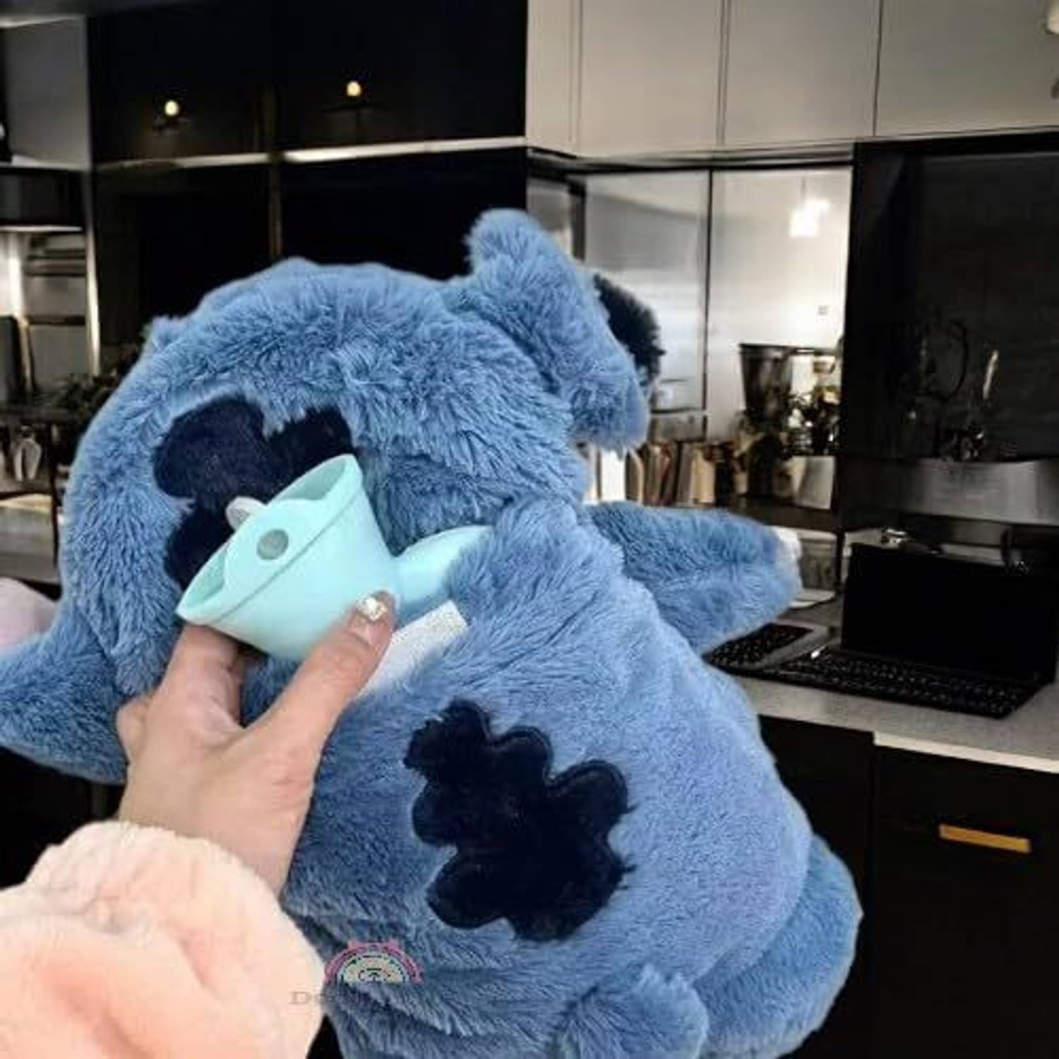 fluffnest Soft Plush Toy for Menstrual Relief - 30 cm - Image 2