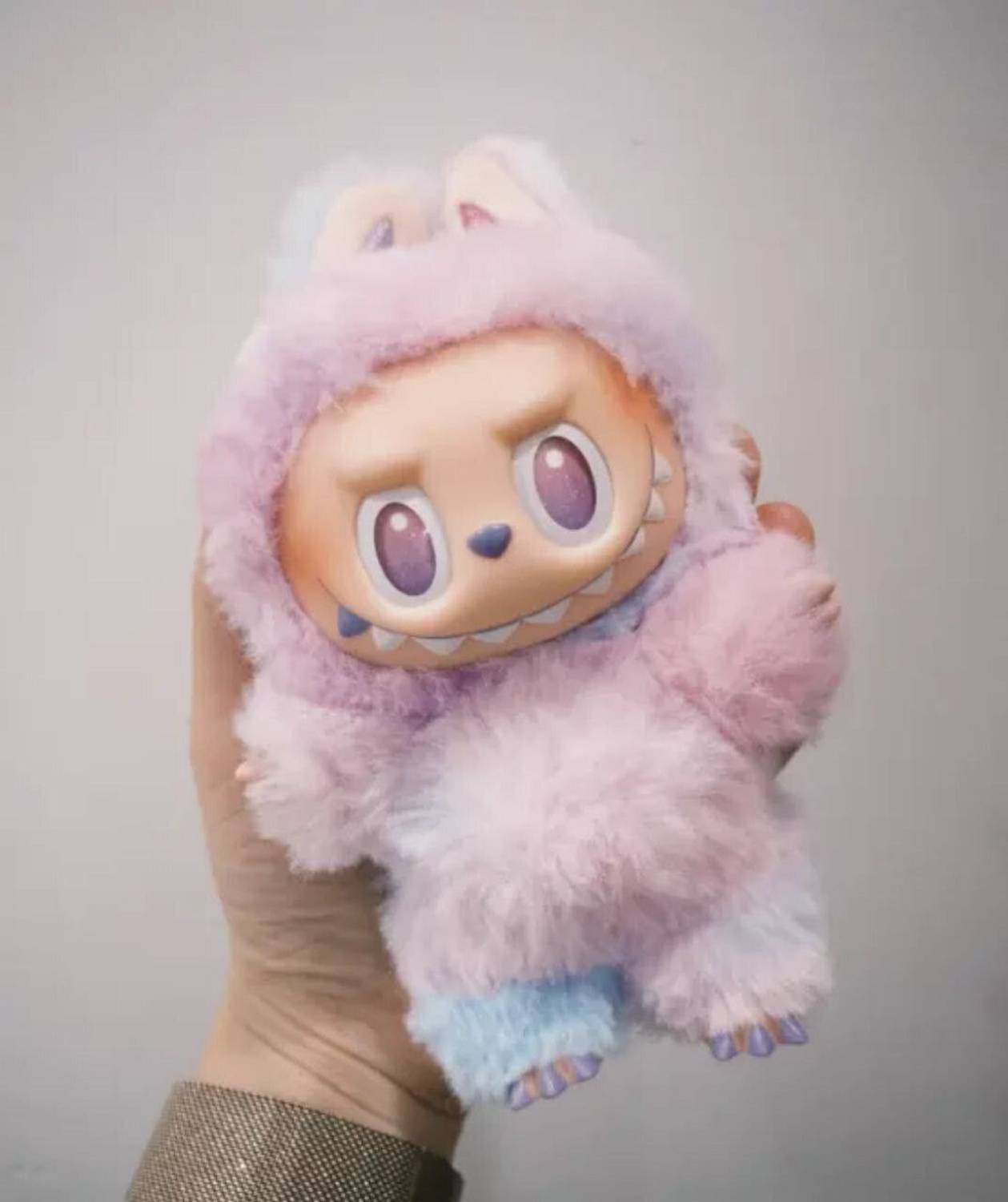 こぐま Catch Me YouLike labubu Valentine trikhomam Labubu Mystery Doll – Catch Me If You Like Me