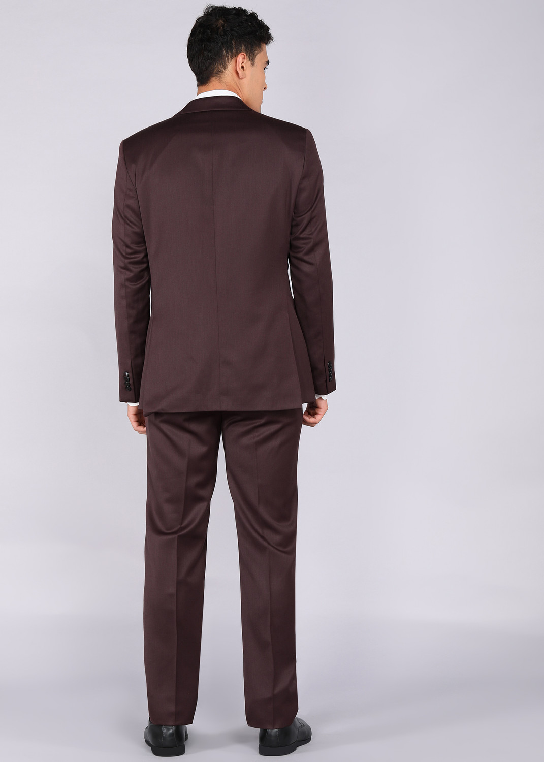 Image of Raymond 3PC SB2BTN C&S PK LPL WID WC - CONT FIT Solid Men Suit