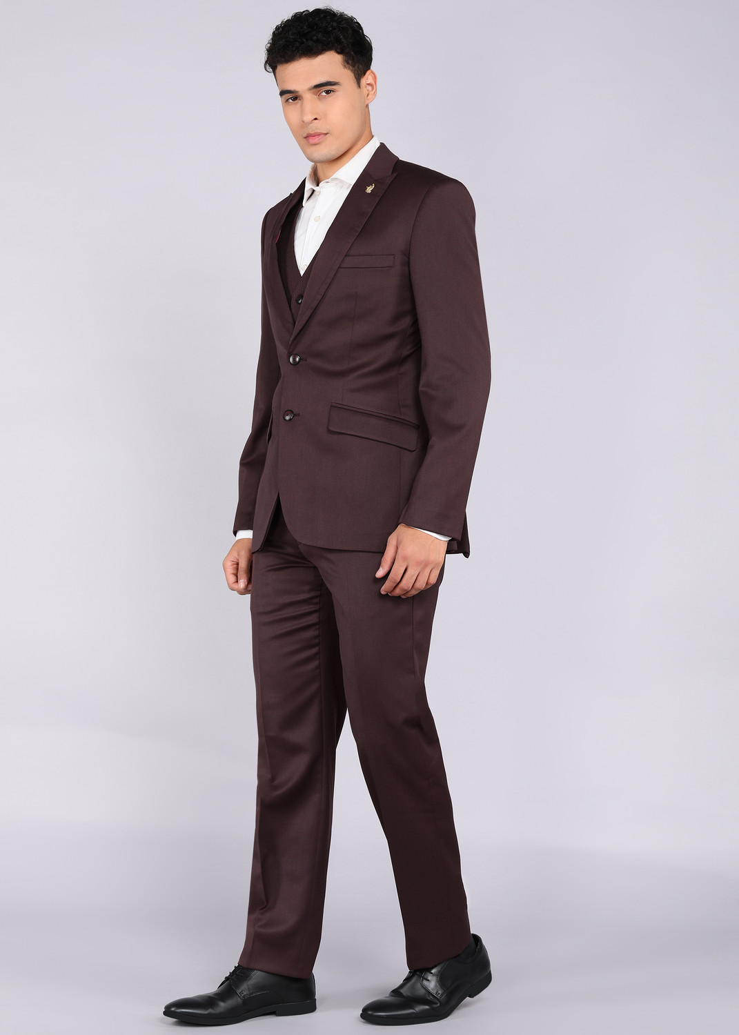 Image of Raymond 3PC SB2BTN C&S PK LPL WID WC - CONT FIT Solid Men Suit