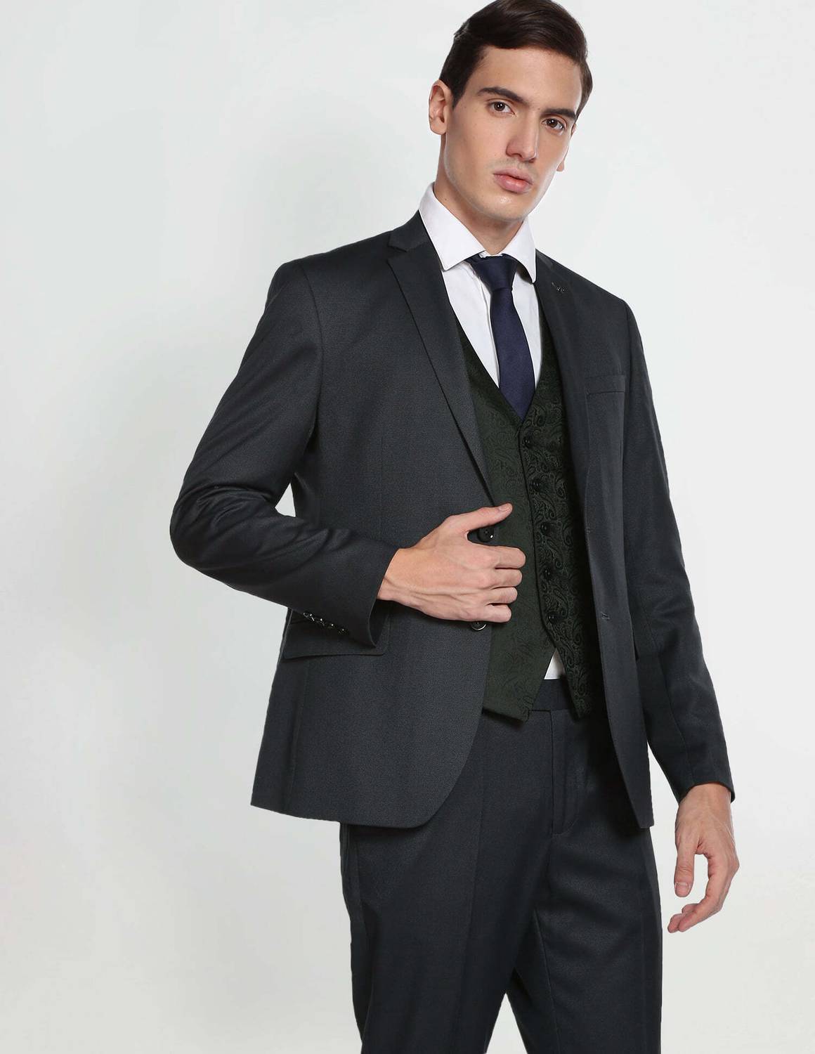 ARROW 3 Piece Suit Self Design Men Suit