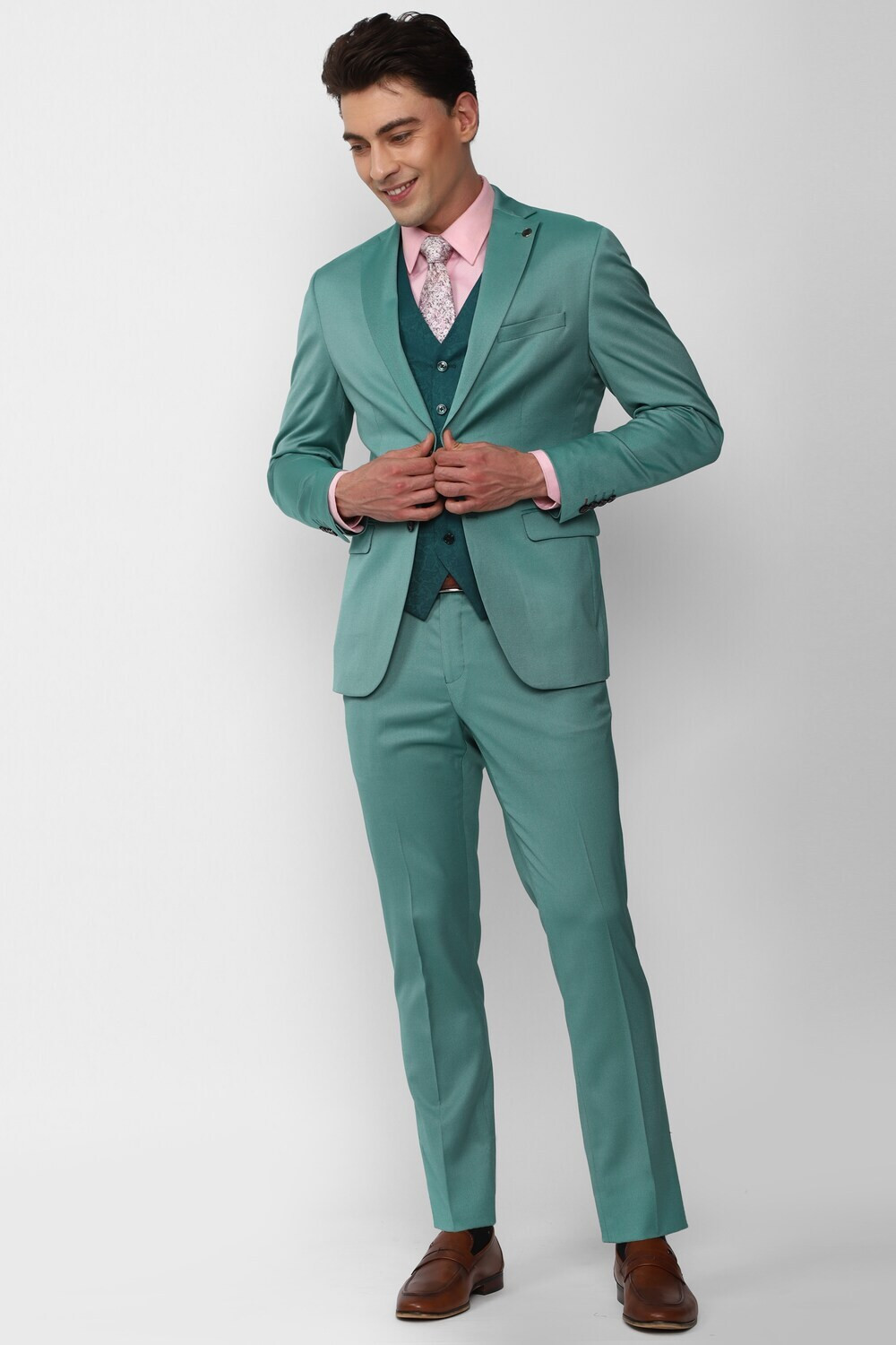 Image of PETER ENGLAND Single Breasted - 2 button Solid Men Suit