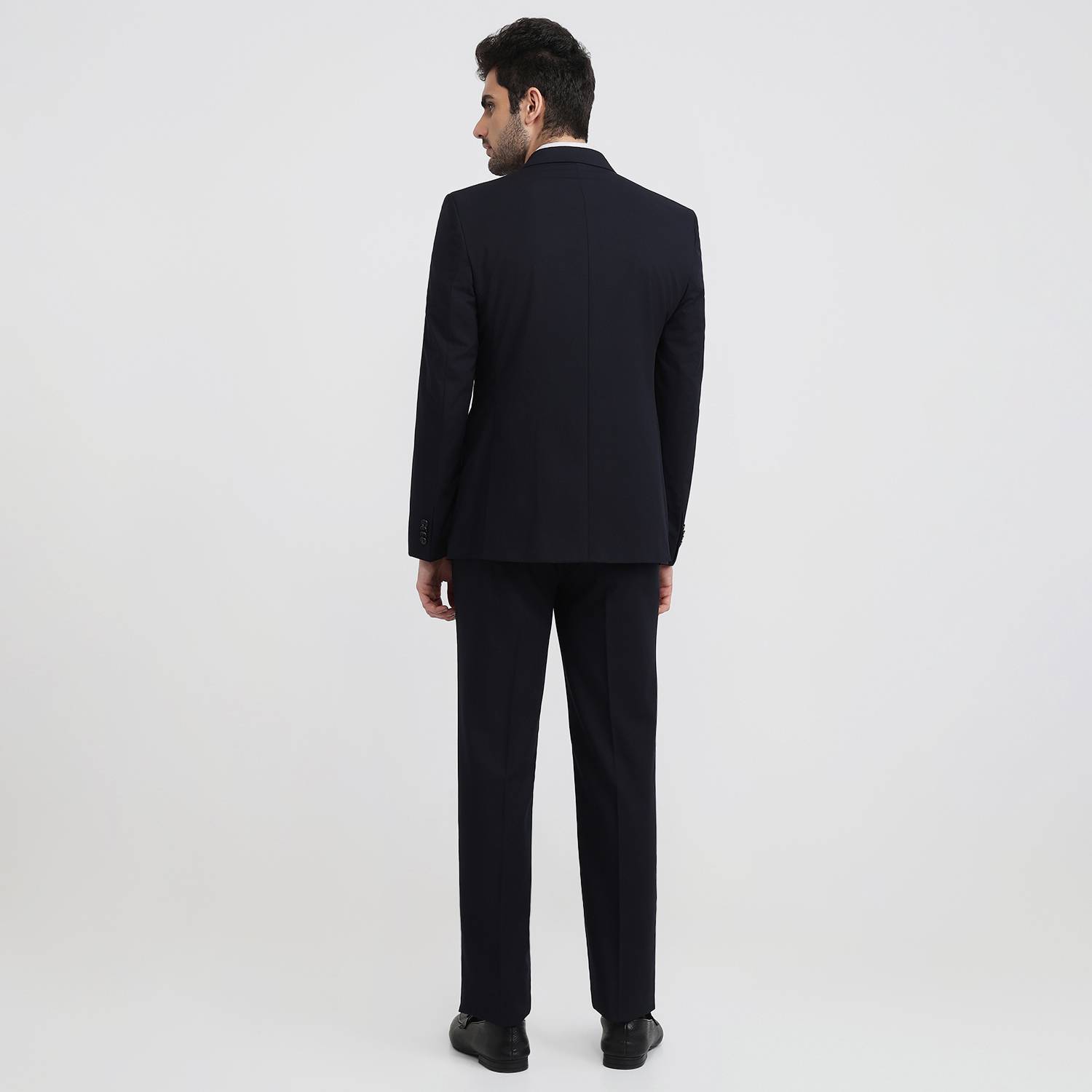 PARK AVENUE Single Breasted Solid Men Suit - Image 4