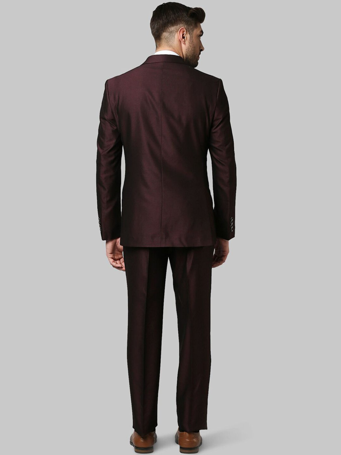 Image of Raymond 3PC SB 2BTN CORD PIPIN ON EDGE-CONT FIT Solid Men Suit