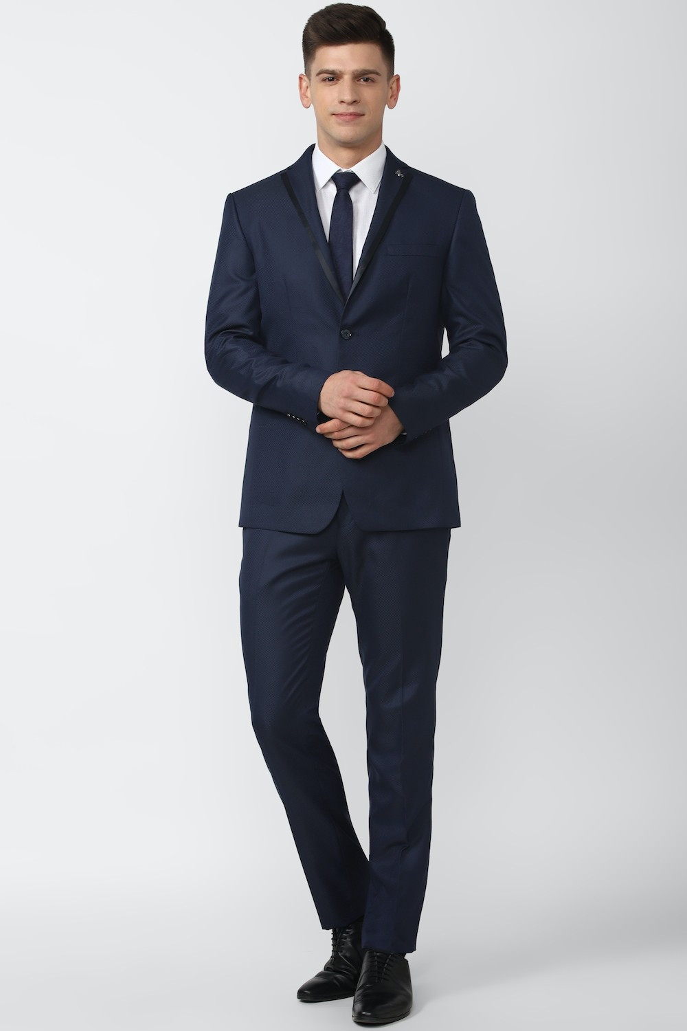 Image of PETER ENGLAND Single Breasted - 2 button Solid Men Suit